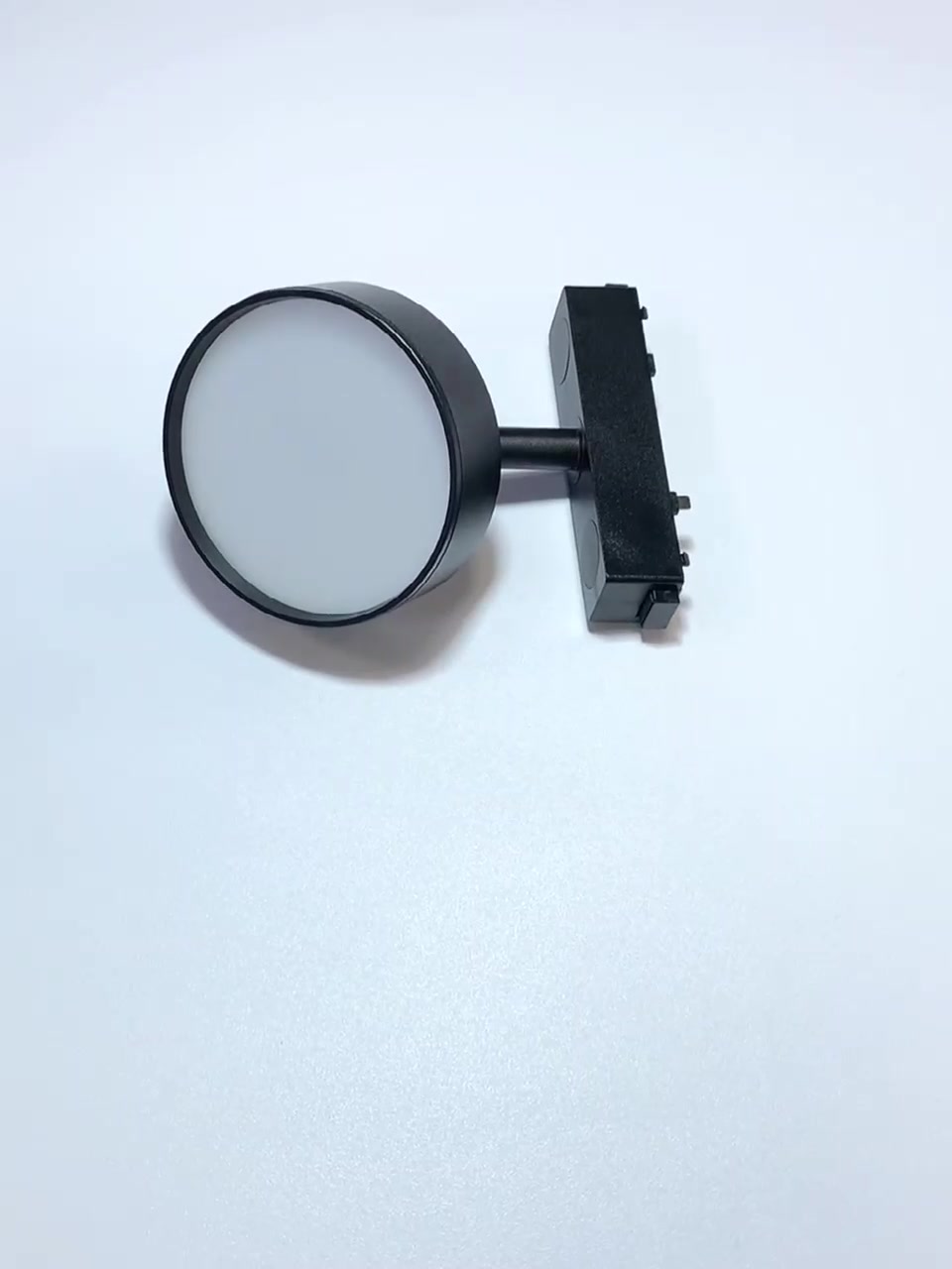 Светильник трековый 1фаза магнитный Moon-2 Bridgelux 48В 9Вт 4000К Чёрный 3г SignImpress