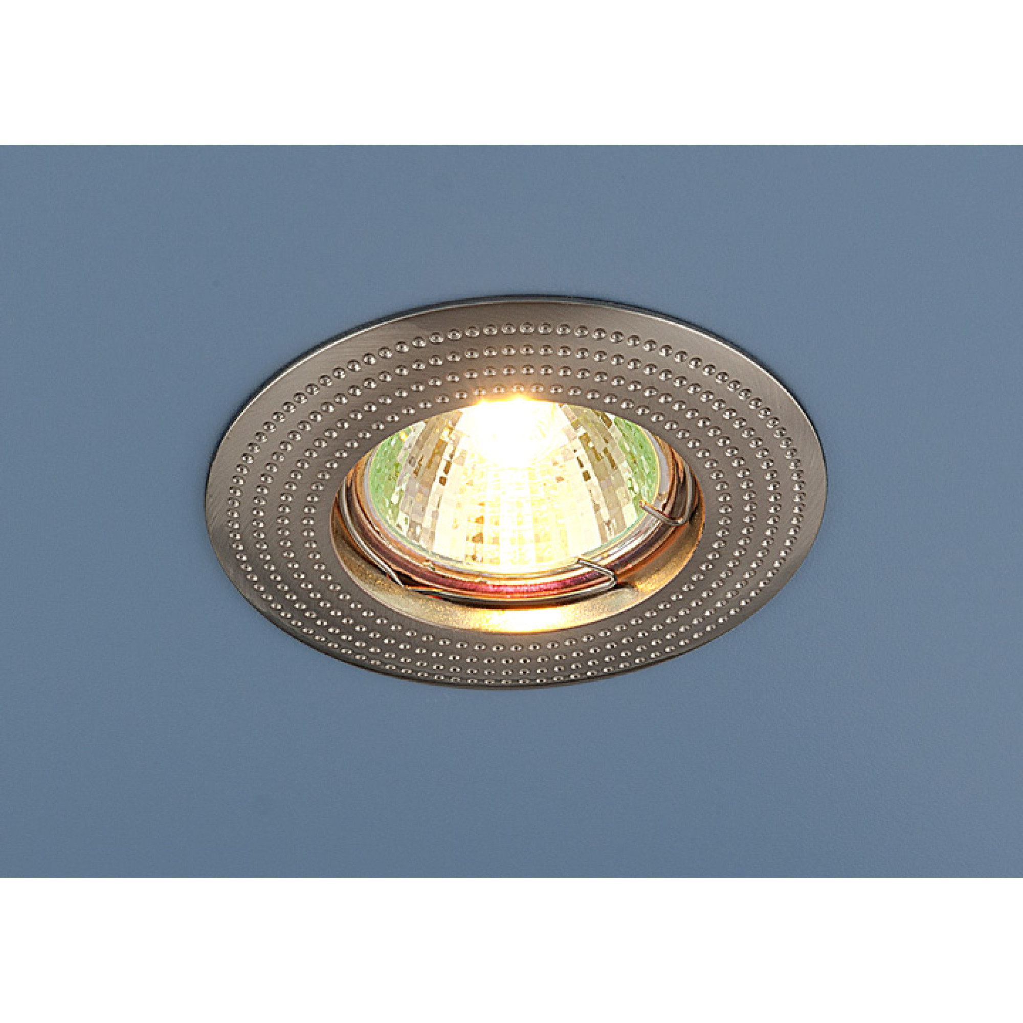 Светильник встраиваемый 601 MR16 перфорация сатин никель Elektrostandard (распродажа)