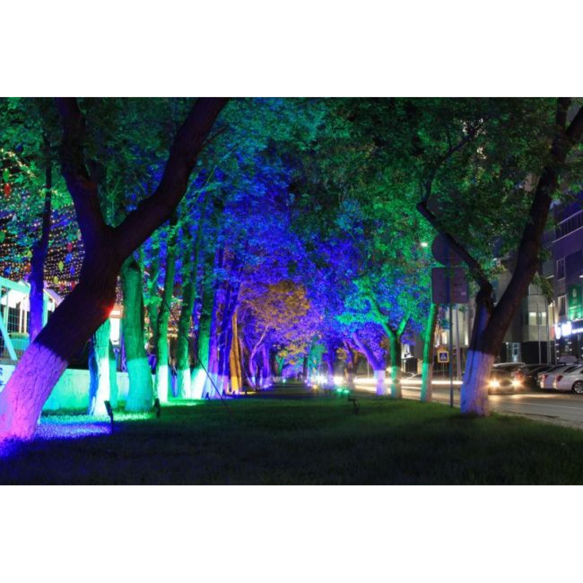 Прожектор светодиодный заливного света FF 220В 100Вт RGB DMX 120° кабель 0,5м SignImpress