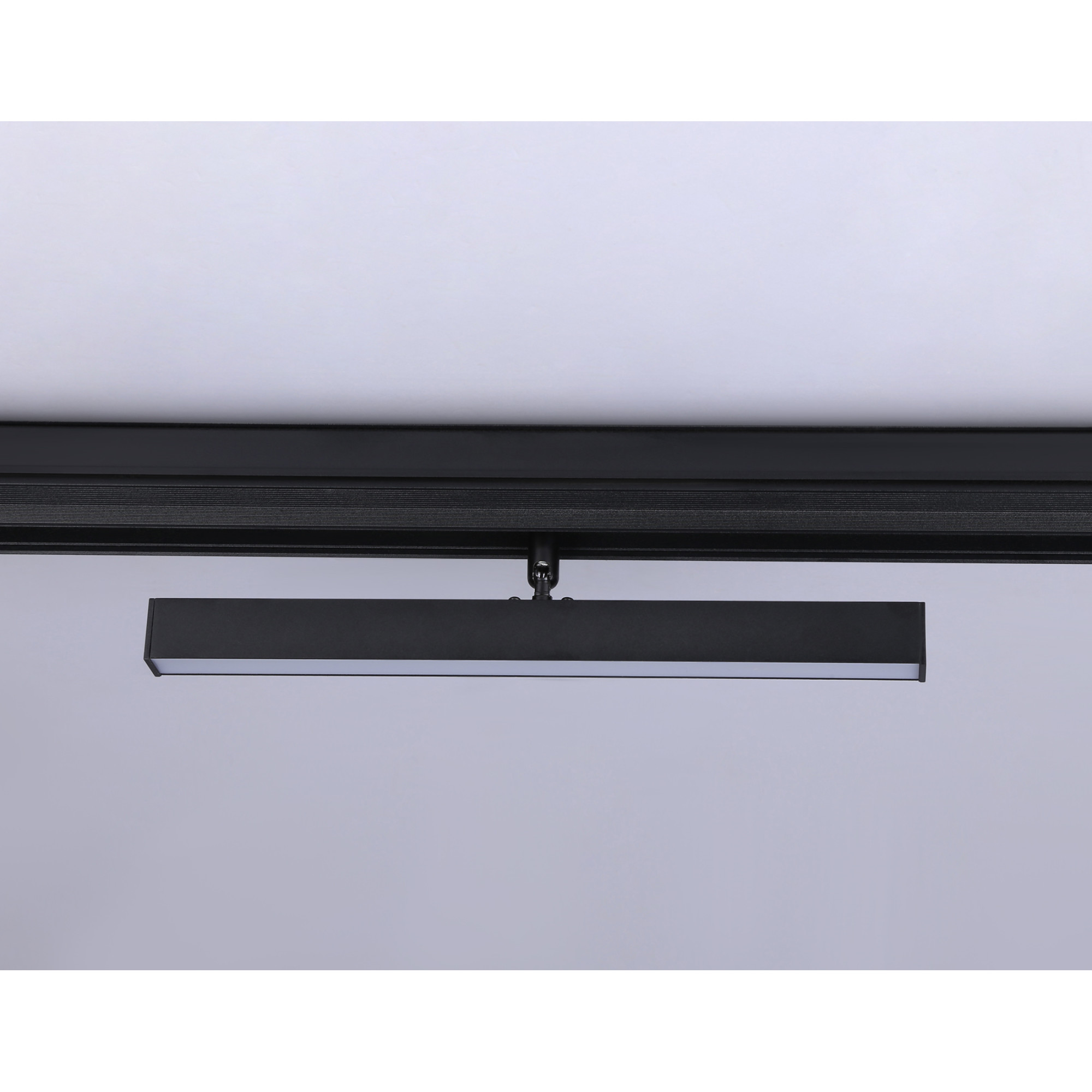 Светильник светодиодный трековый для шинопровода Magnetic GL4201 BK черный IP20 12W 4200K 48V Ambrel