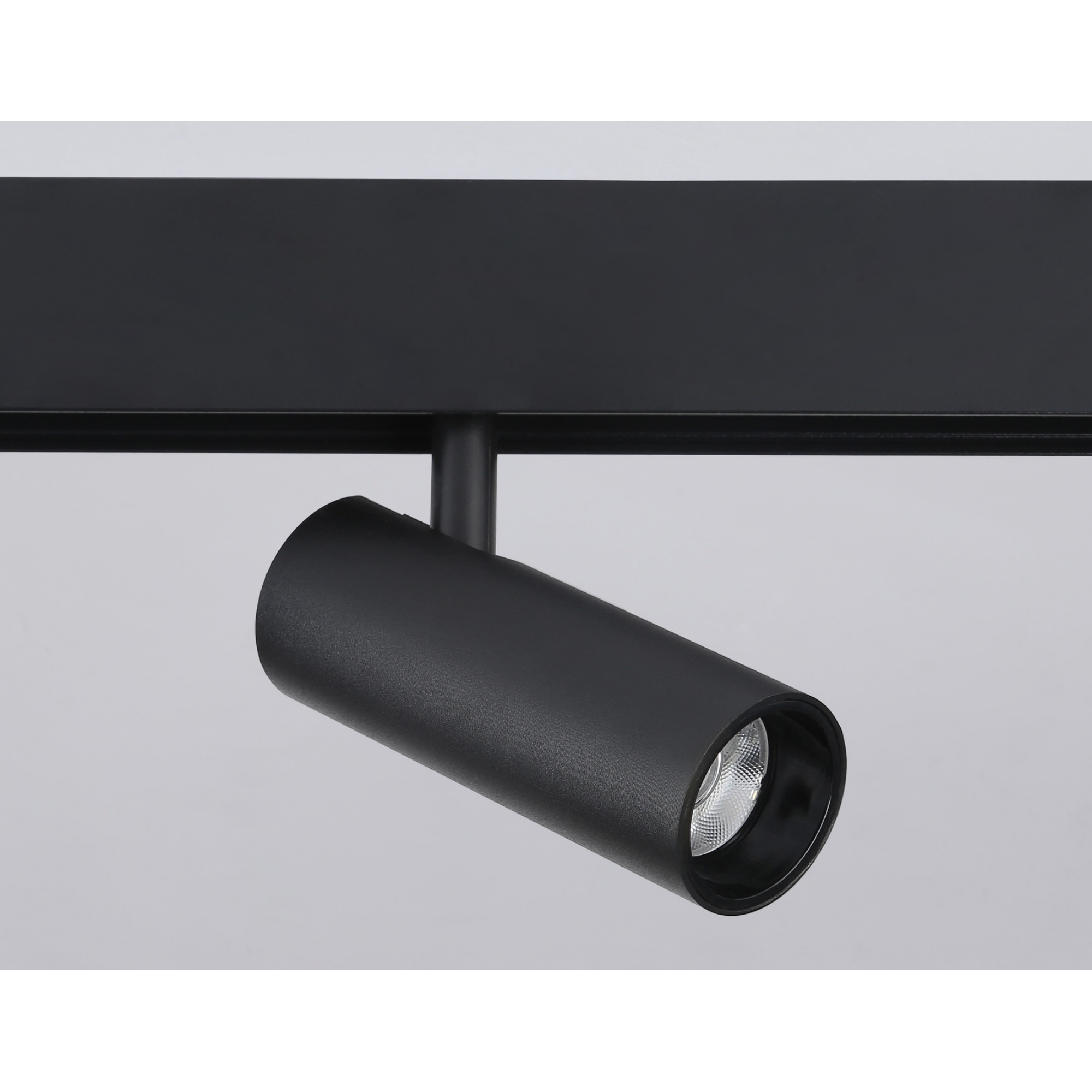 Светильник для шинопровода Magnetic GL3823 BK черный IP20 10W 4200K 48V 24° Ambrella light