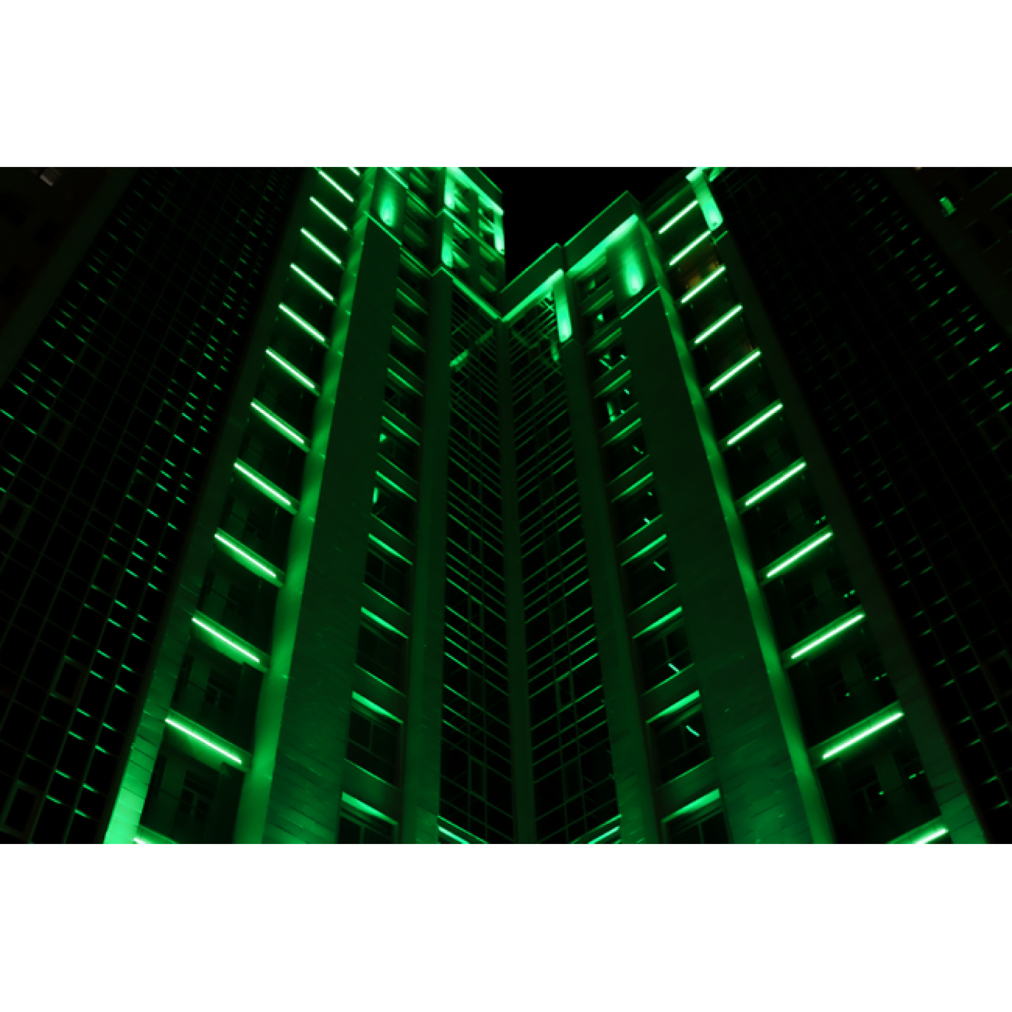 Светильник трубка светодиодная архитектурная TQN-8100 RGB 1м Signimpress