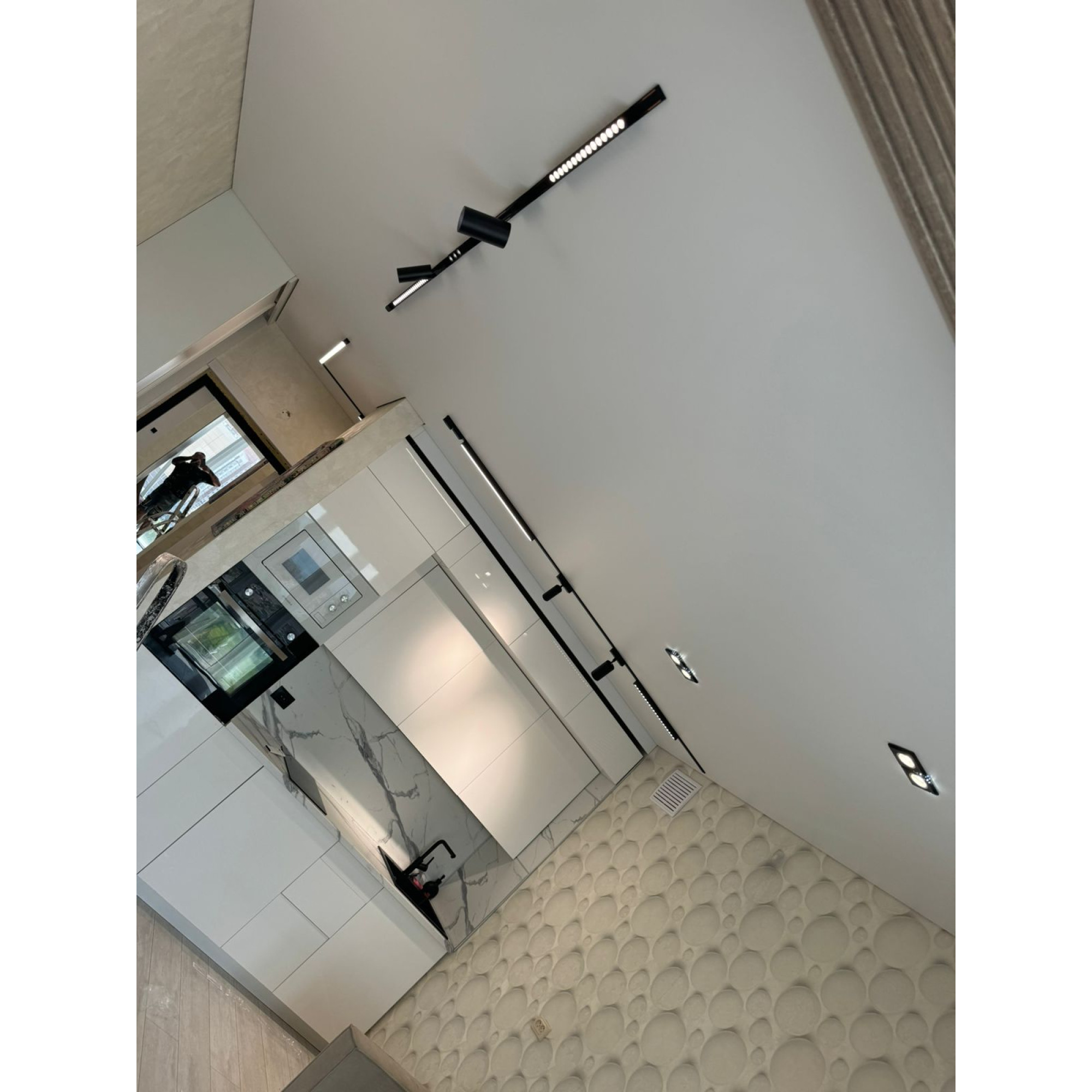 Светильник трековый однофазный магнитный линейный Ultra-1 48В 15Вт 4000К Чёрный 3года SignImpress