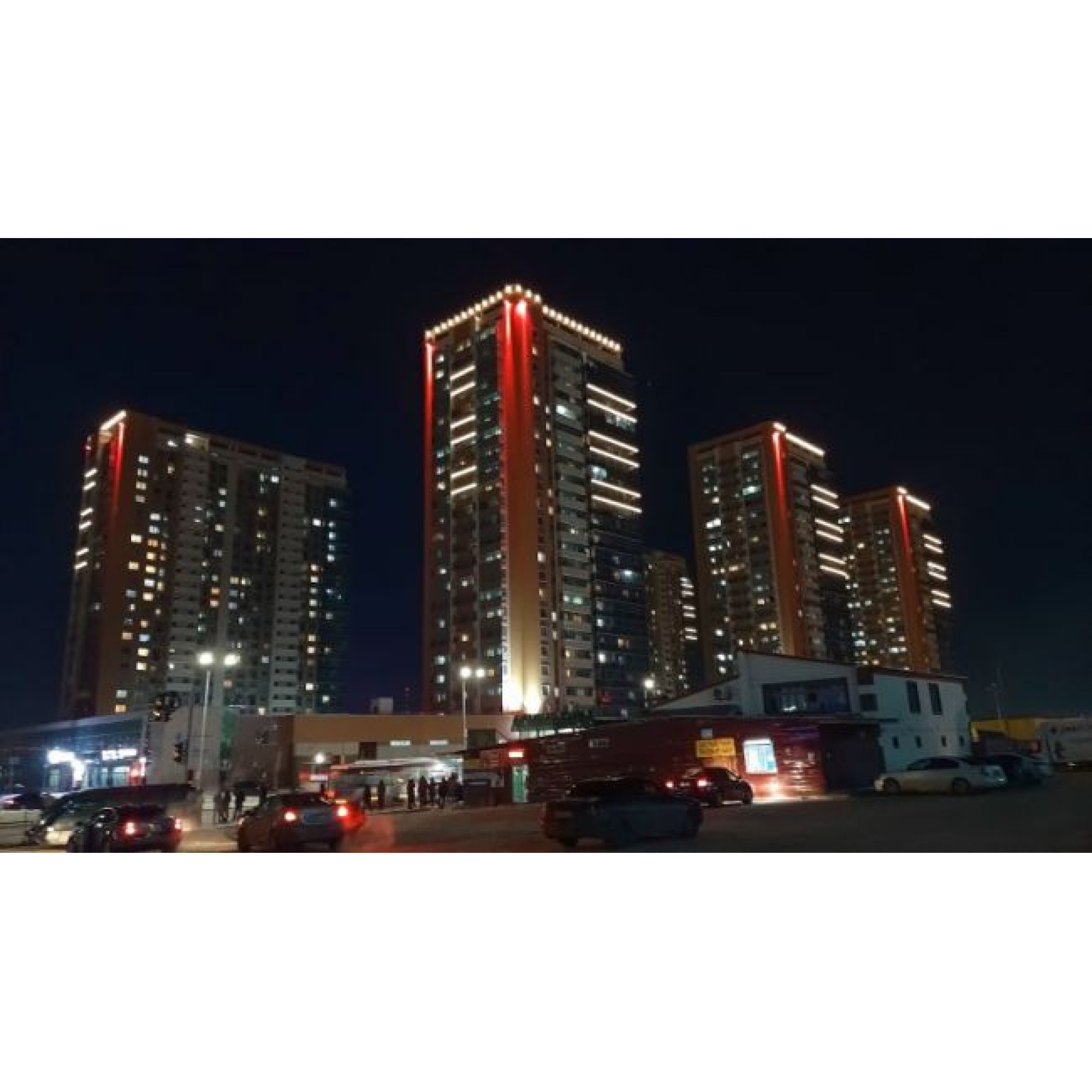 Прожектор LED архитектурный FT 200W RGBW 60˚ SignImpress