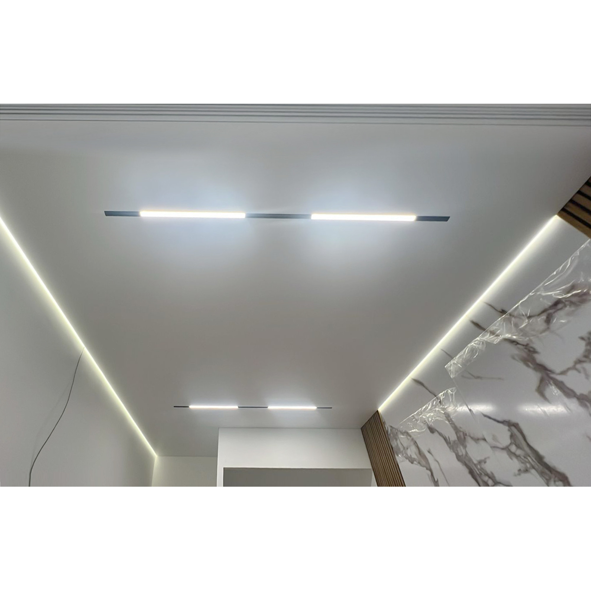 Светильник трековый 1фаза магнитный линейный Ultra-2 Bridgelux 48В 20Вт 4000К Чёрный 3г SignImpress