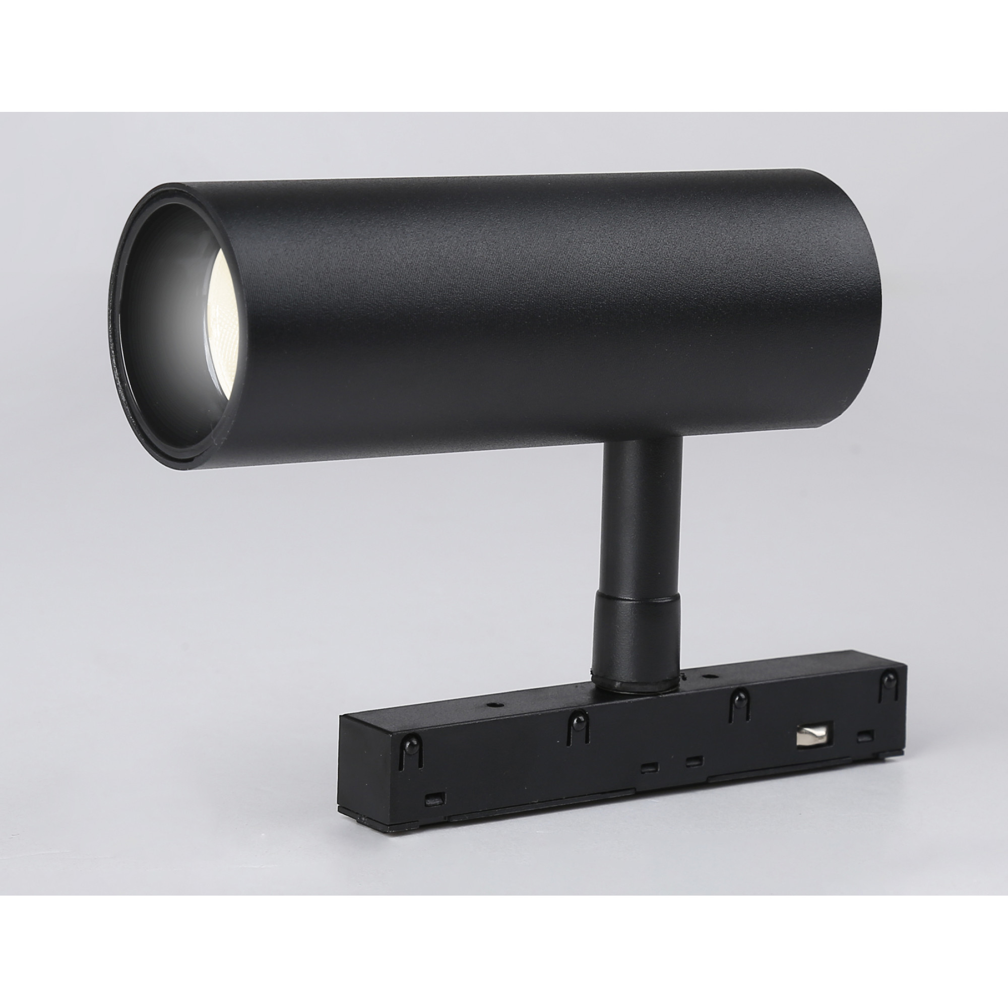 Светильник для шинопровода Magnetic GL3823 BK черный IP20 10W 4200K 48V 24° Ambrella light