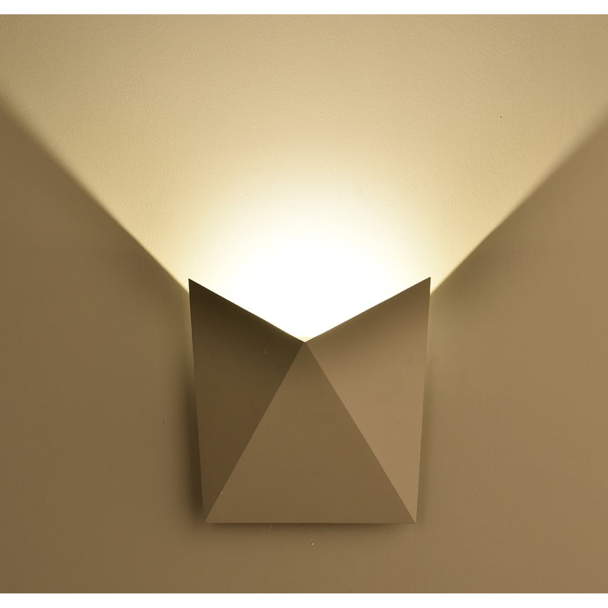 Светильник настенный TANGO, белый, 7Вт, 4000K, IP54, GW-A816-7-WH-NW SWG